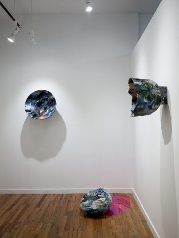 Rachael Gorchov installation of ceramic sculptures